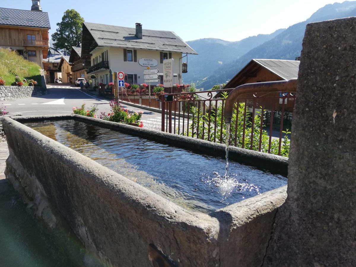Chambres Et Tables D'Hotes Le Choton A Nono - Col Du Joly Beaufortain โอตลุซ ภายนอก รูปภาพ